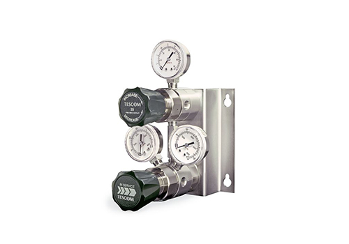 TESCOM™ CS2200 Series Transfer Regulators